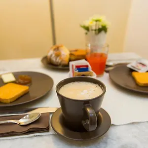 Caesar Place Bed & Breakfast Roma